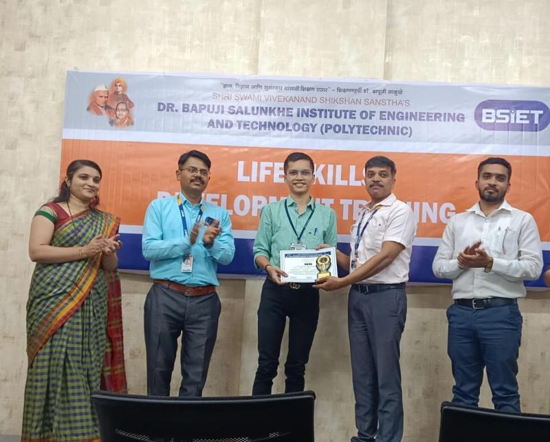 Excellent Performance Award